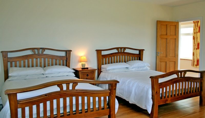 346_bedroom3